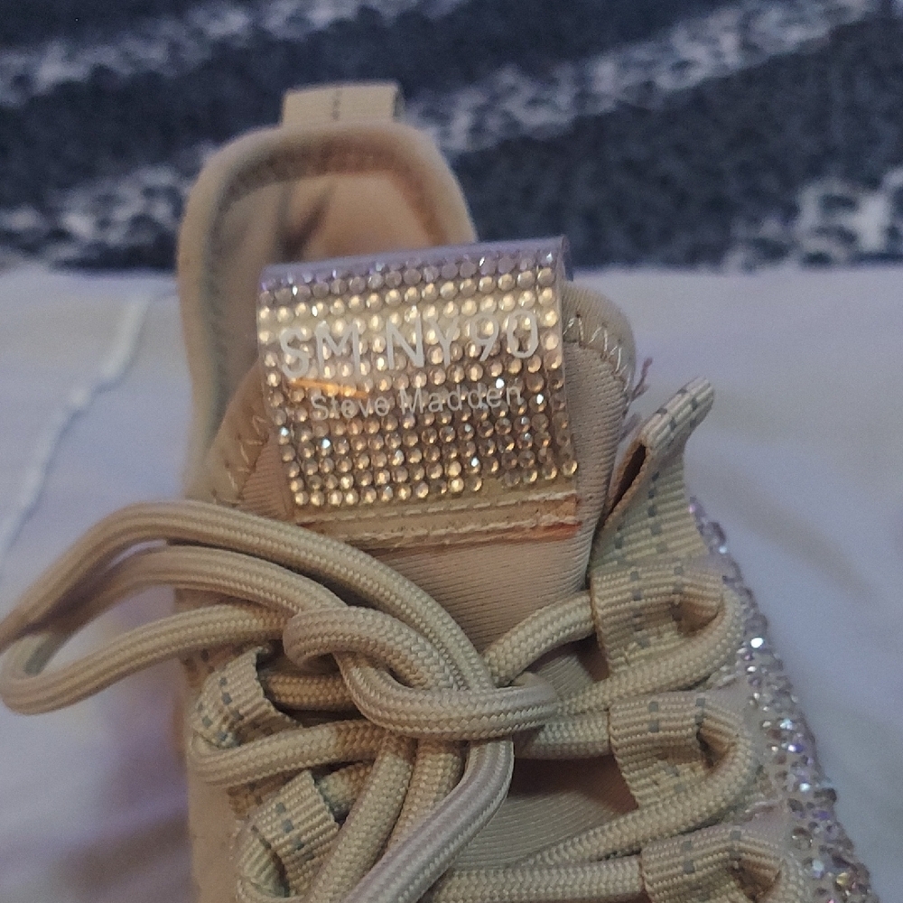 Steve Madden Sparkling Beige Sneakers - Picture 13 of 15